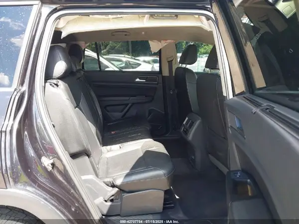 1V2MR2CA5JC594574 2018 VOLKSWAGEN ATLAS - Image 8