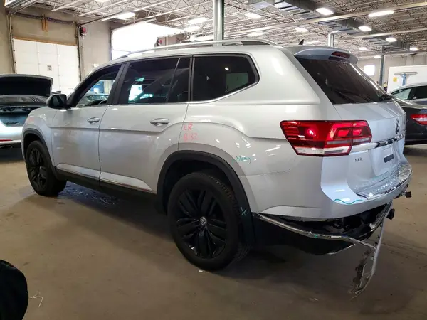 1V2MR2CA5JC596888 2018 VOLKSWAGEN ATLAS - Image 2