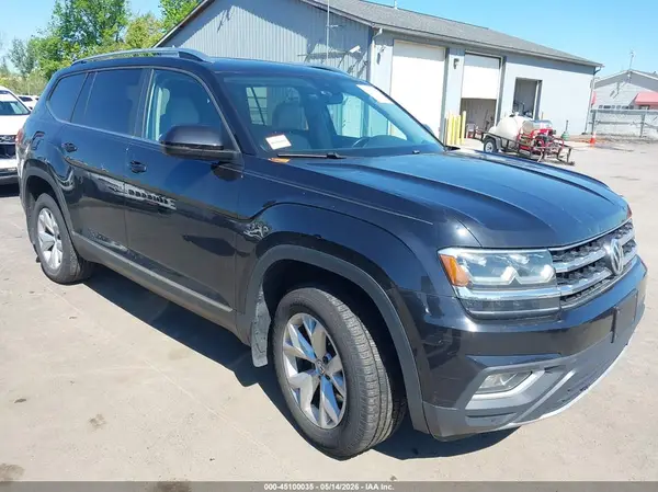 1V2MR2CA6JC520287 2018 VOLKSWAGEN ATLAS - Image 1