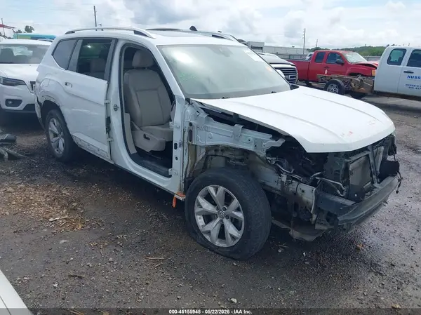1V2MR2CA6JC528597 2018 VOLKSWAGEN ATLAS - Image 1