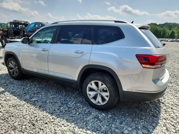 1V2MR2CA6JC534772 2018 VOLKSWAGEN ATLAS - Image 2