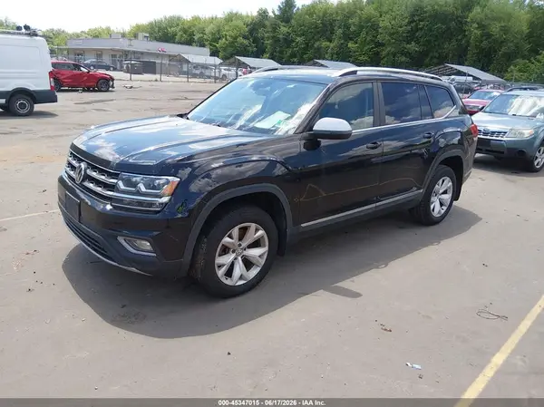 1V2MR2CA6JC540670 2018 VOLKSWAGEN ATLAS - Image 2