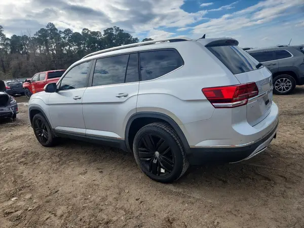 1V2MR2CA6JC577427 2018 VOLKSWAGEN ATLAS - Image 2