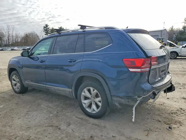1V2MR2CA7JC512750 2018 VOLKSWAGEN ATLAS - Image 2
