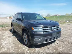 1V2MR2CA7JC552875 2018 VOLKSWAGEN ATLAS