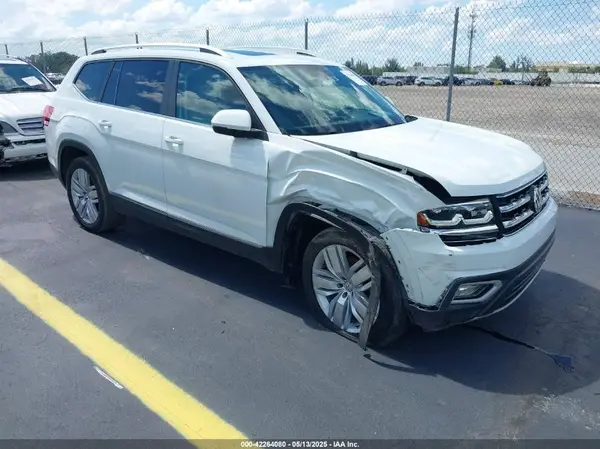 1V2MR2CA7KC557754 2019 VOLKSWAGEN ATLAS - Image 1
