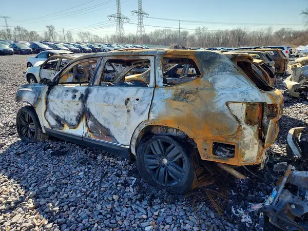1V2MR2CA7KC609450 2019 VOLKSWAGEN ATLAS - Image 2
