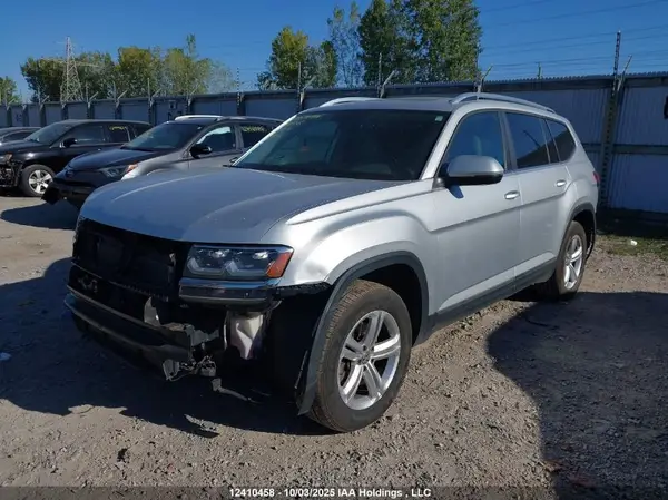 1V2MR2CA8JC511185 2018 VOLKSWAGEN ATLAS - Image 2