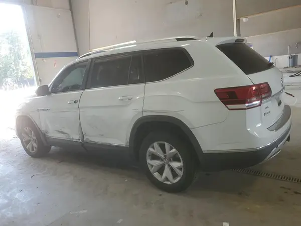 1V2MR2CA8JC526575 2018 VOLKSWAGEN ATLAS - Image 2