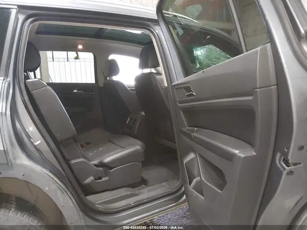 1V2MR2CA8JC560371 2018 VOLKSWAGEN ATLAS - Image 8