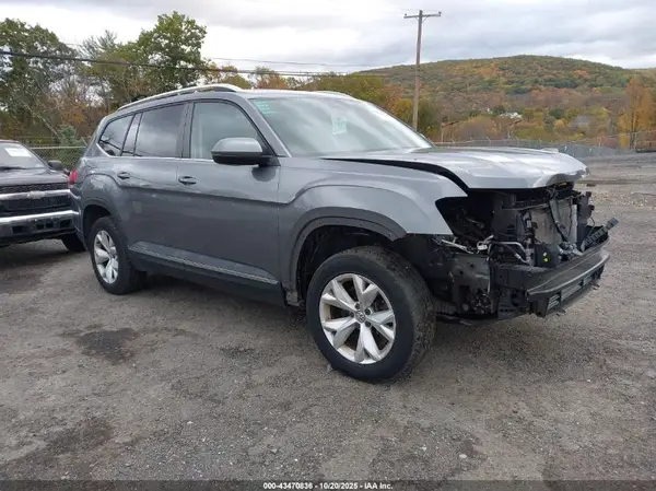1V2MR2CA8JC584024 2018 VOLKSWAGEN ATLAS - Image 1