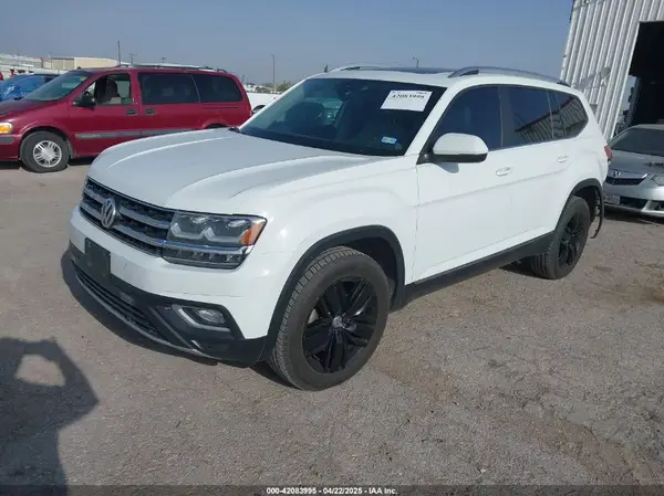1V2MR2CA8KC569640 2019 VOLKSWAGEN ATLAS - Image 2
