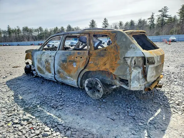1V2MR2CA9JC502186 2018 VOLKSWAGEN ATLAS - Image 2