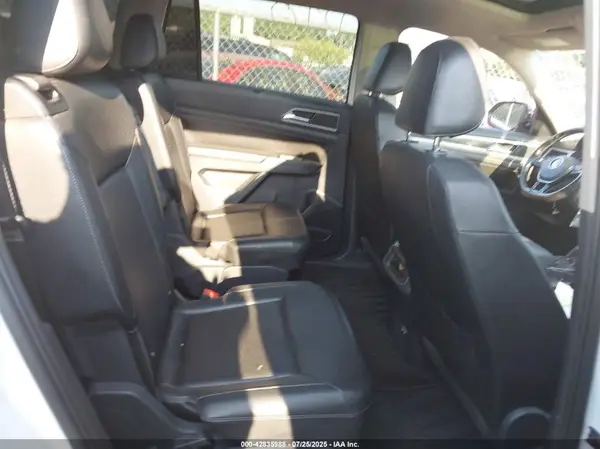 1V2MR2CA9JC520462 2018 VOLKSWAGEN ATLAS - Image 8
