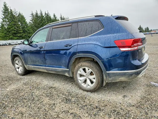 1V2MR2CA9JC528092 2018 VOLKSWAGEN ATLAS - Image 2