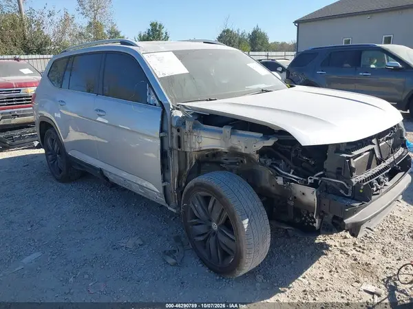 1V2MR2CA9JC576398 2018 VOLKSWAGEN ATLAS - Image 1