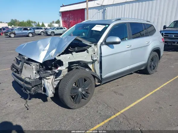 1V2MR2CA9KC515313 2019 VOLKSWAGEN ATLAS - Image 2