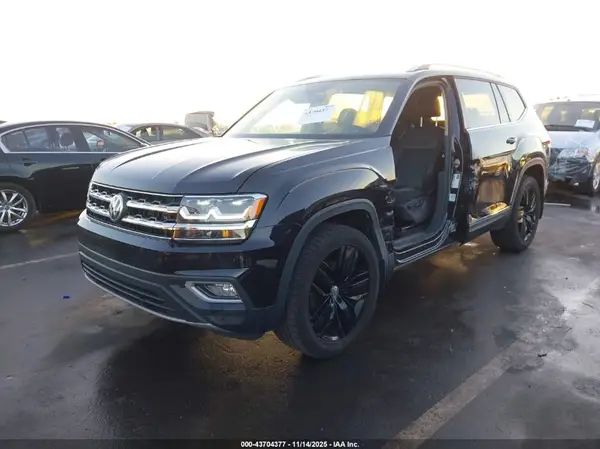1V2MR2CA9KC540017 2019 VOLKSWAGEN ATLAS - Image 2