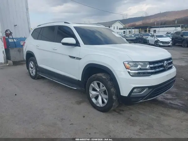 1V2MR2CAXJC503492 2018 VOLKSWAGEN ATLAS - Image 1