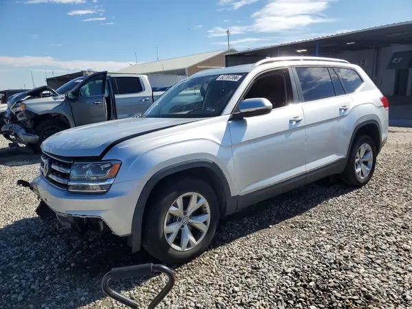 1V2MR2CAXJC504111 2018 VOLKSWAGEN ATLAS - Image 1