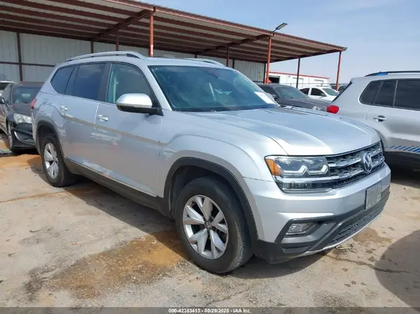 1V2MR2CAXJC537383 2018 VOLKSWAGEN ATLAS - Image 1