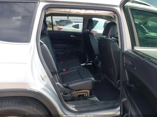1V2MR2CAXJC537383 2018 VOLKSWAGEN ATLAS - Image 8