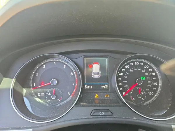 1V2MR2CAXJC539943 2018 VOLKSWAGEN ATLAS - Image 8