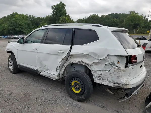 1V2MR2CAXJC540610 2018 VOLKSWAGEN ATLAS - Image 2