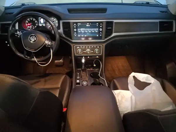 1V2NR2CA0JC549151 2018 VOLKSWAGEN ATLAS - Image 8