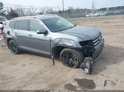 1V2NR2CA0JC559557 2018 VOLKSWAGEN ATLAS