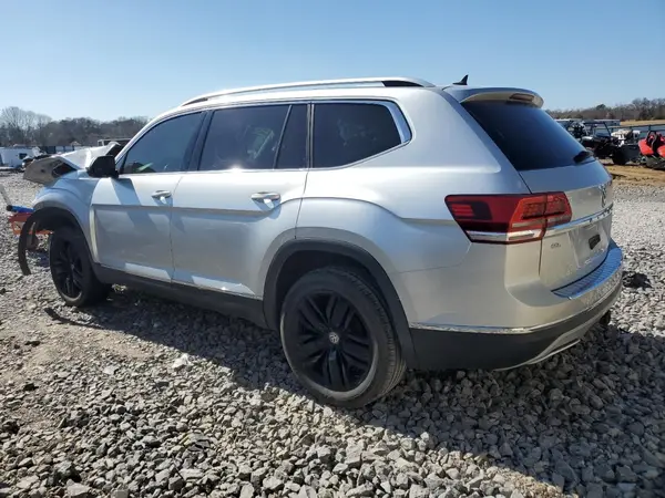 1V2NR2CA0JC574172 2018 VOLKSWAGEN ATLAS - Image 2