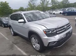 1V2NR2CA0JC580442 2018 VOLKSWAGEN ATLAS