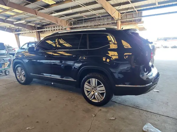 1V2NR2CA1JC504275 2018 VOLKSWAGEN ATLAS - Image 2