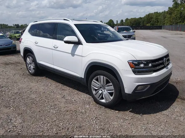 1V2NR2CA1JC524686 2018 VOLKSWAGEN ATLAS - Image 1