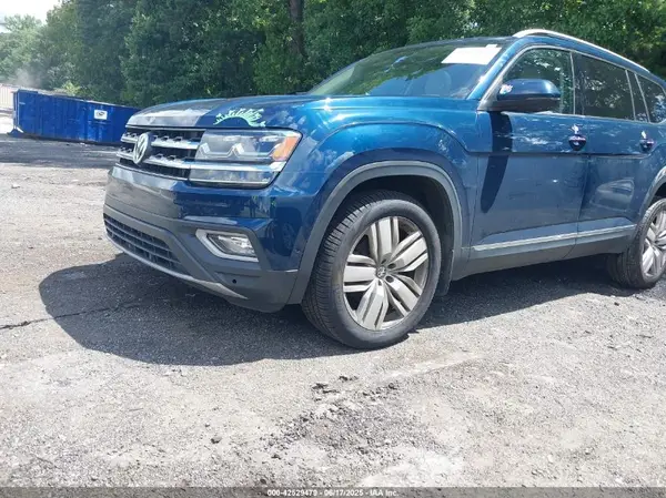 1V2NR2CA1JC530049 2018 VOLKSWAGEN ATLAS - Image 2
