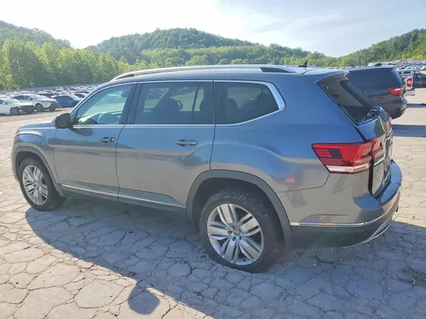1V2NR2CA1JC559700 2018 VOLKSWAGEN ATLAS - Image 2
