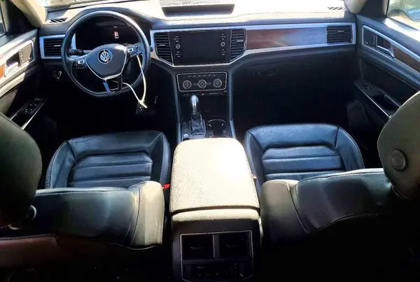 1V2NR2CA1JC559700 2018 VOLKSWAGEN ATLAS - Image 8