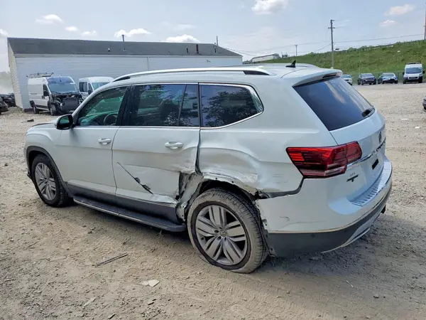 1V2NR2CA2JC532487 2018 VOLKSWAGEN ATLAS - Image 2