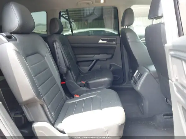 1V2NR2CA2JC554375 2018 VOLKSWAGEN ATLAS - Image 8