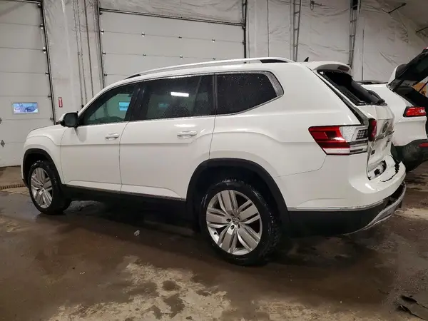 1V2NR2CA2JC556370 2018 VOLKSWAGEN ATLAS - Image 2