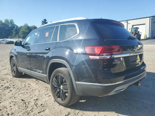 1V2NR2CA2JC559303 2018 VOLKSWAGEN ATLAS - Image 2