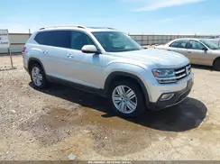 1V2NR2CA2JC565943 2018 VOLKSWAGEN ATLAS