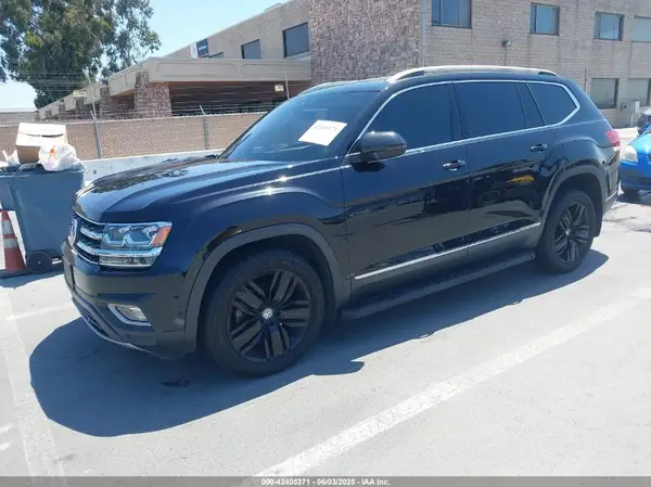 1V2NR2CA2JC567904 2018 VOLKSWAGEN ATLAS - Image 2