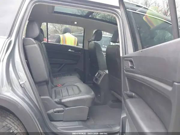1V2NR2CA2JC592186 2018 VOLKSWAGEN ATLAS - Image 8