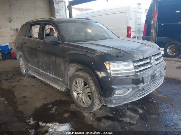 1V2NR2CA2KC505937 2019 VOLKSWAGEN ATLAS - Image 1