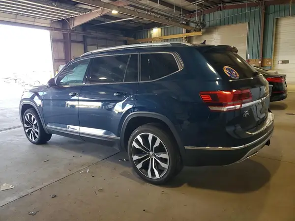 1V2NR2CA2KC588219 2019 VOLKSWAGEN ATLAS - Image 2