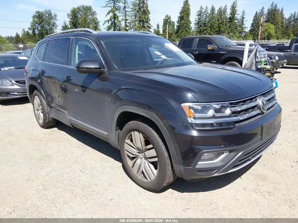 1V2NR2CA3JC552134 2018 VOLKSWAGEN ATLAS - Image 1