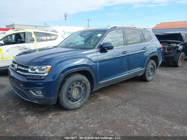1V2NR2CA3JC593086 2018 VOLKSWAGEN ATLAS - Image 2