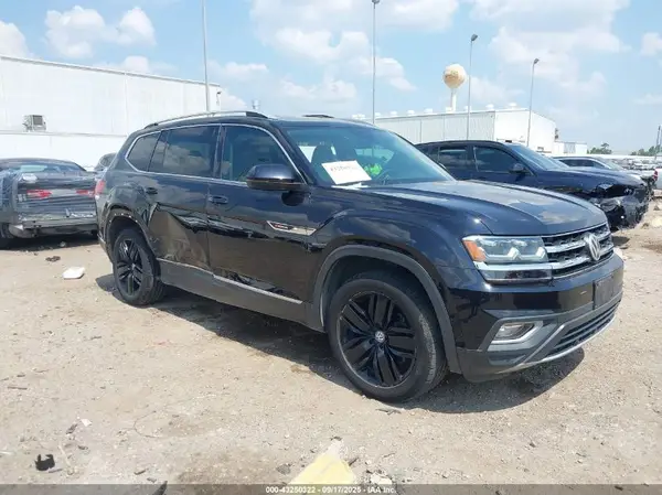 1V2NR2CA3KC501721 2019 VOLKSWAGEN ATLAS - Image 1
