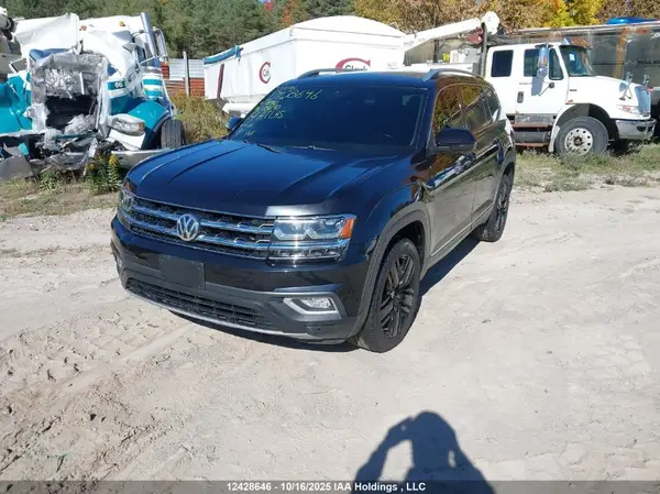 1V2NR2CA3KC548960 2019 VOLKSWAGEN ATLAS - Image 2